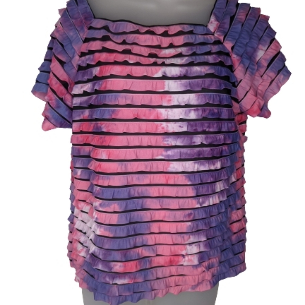 Tiara ruffled women's top size XLg